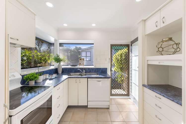 1/37 Turama Road Royal Oak_7