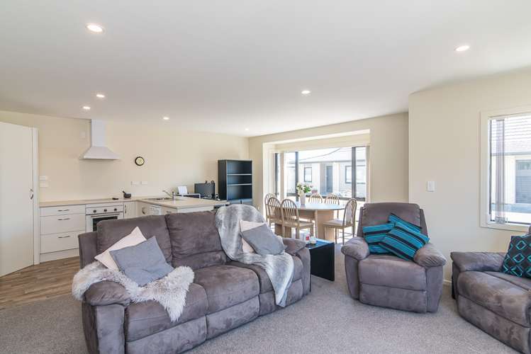 54/3 Georgia Grove Paraparaumu_5