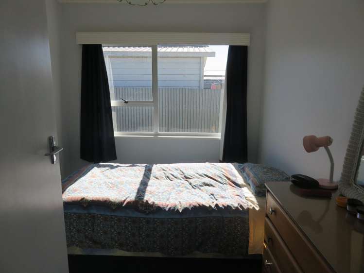 402a Hapia Street Camberley_7