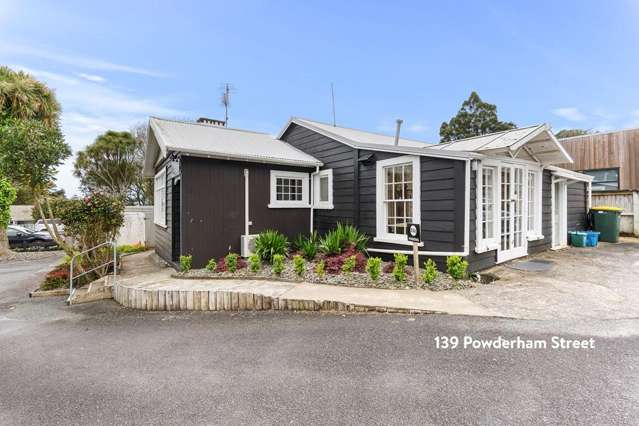 139 Powderham Street New Plymouth Central_3