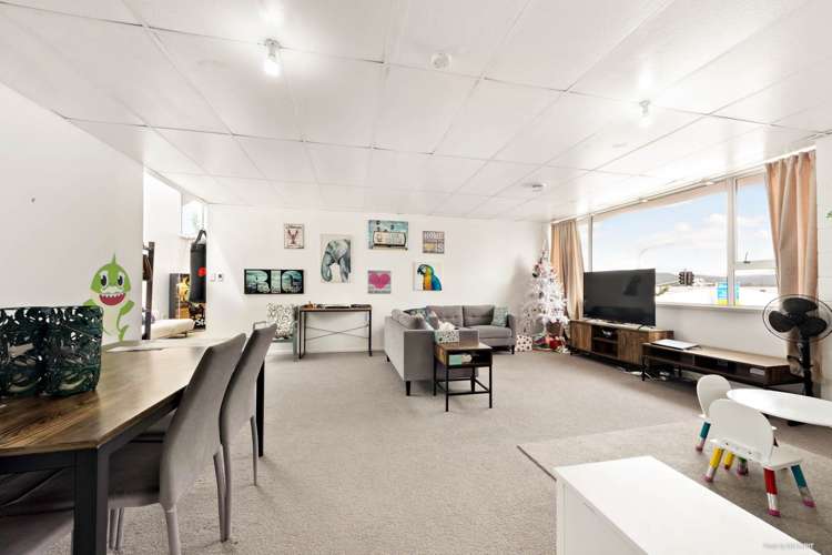 3/103 West Coast Road Glen Eden_3