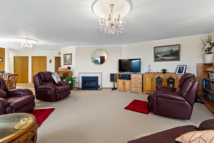 7 Squire Place Blagdon_8