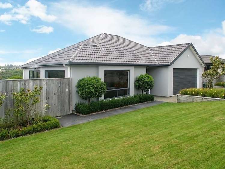 13 Tongariro Drive Aotea_1