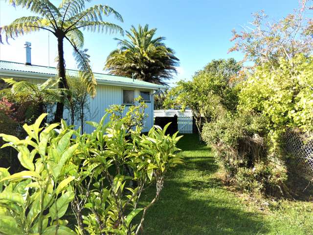 2 Stewart Street Waimangaroa_1