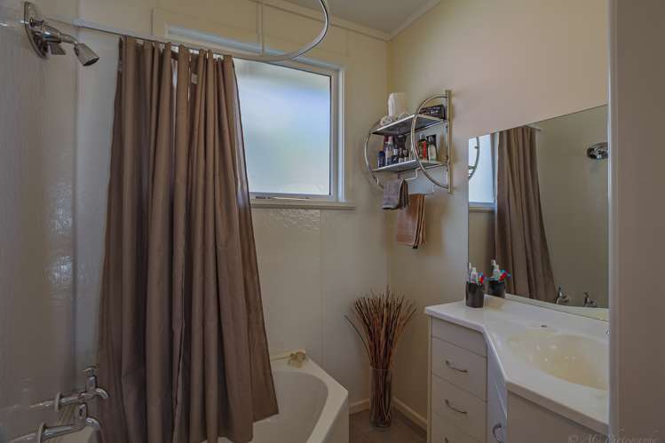 2/159 Evans Street Waimataitai_10