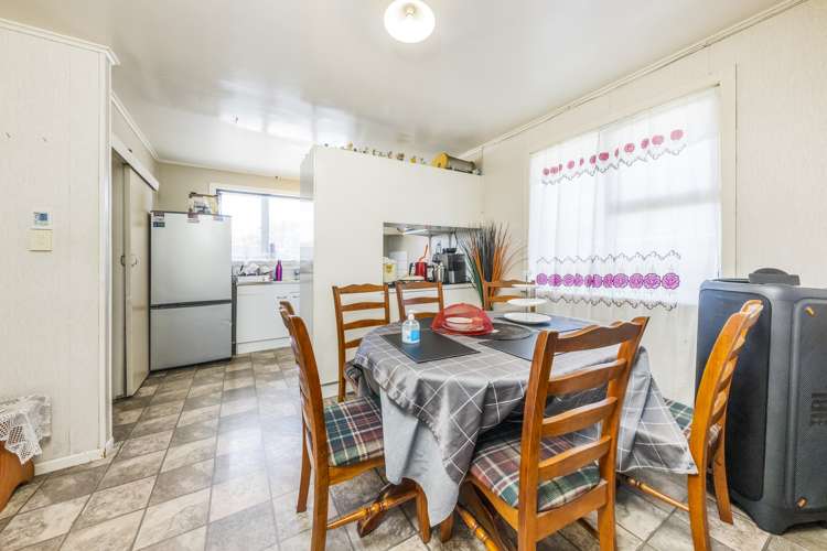 116 Clayton Avenue Otara_6