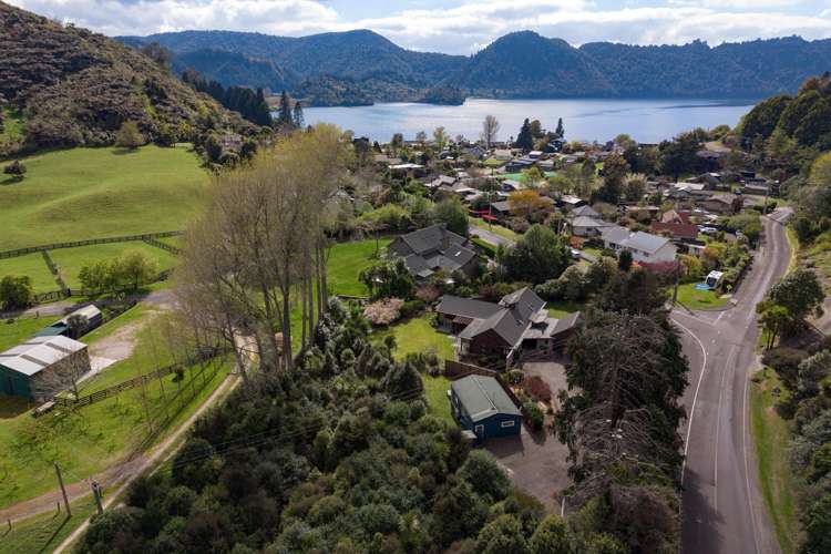 2 Millar Road Lake Okareka_24