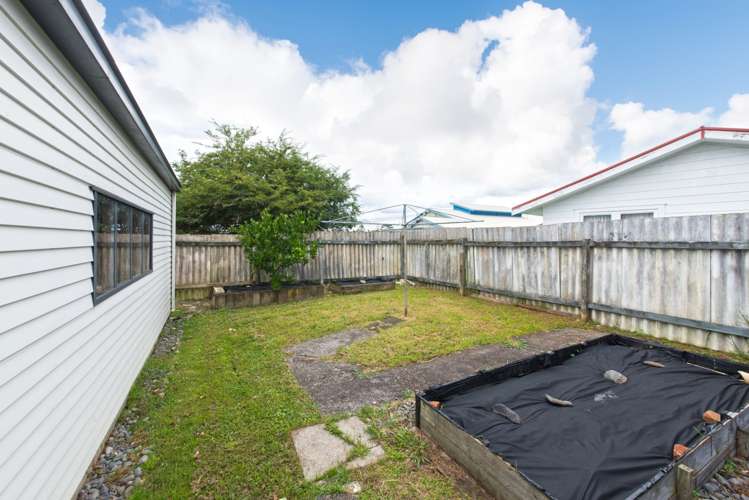 65 Wharf Road Te Atatu Peninsula_35