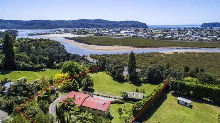 12 Gregory Lane Whangamata_29