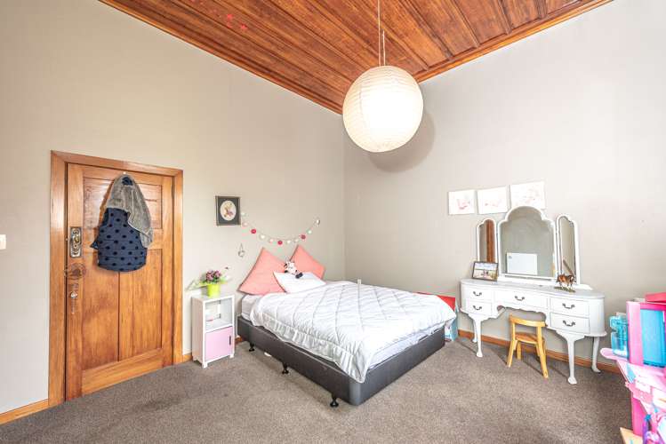 218 Parahaki Road Waverley_17