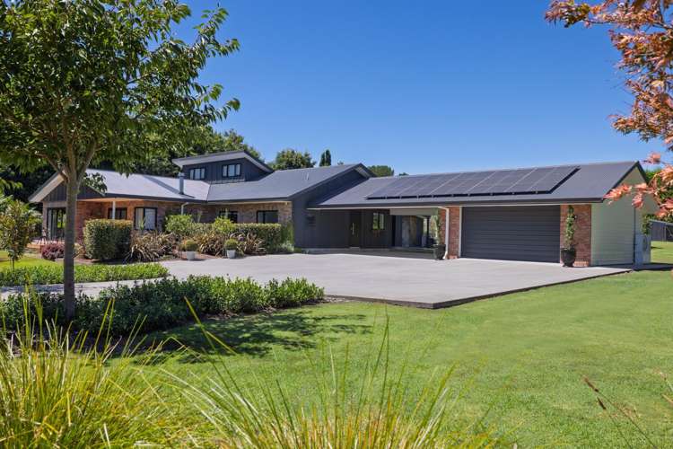 28 Melville Road Omanawa_1