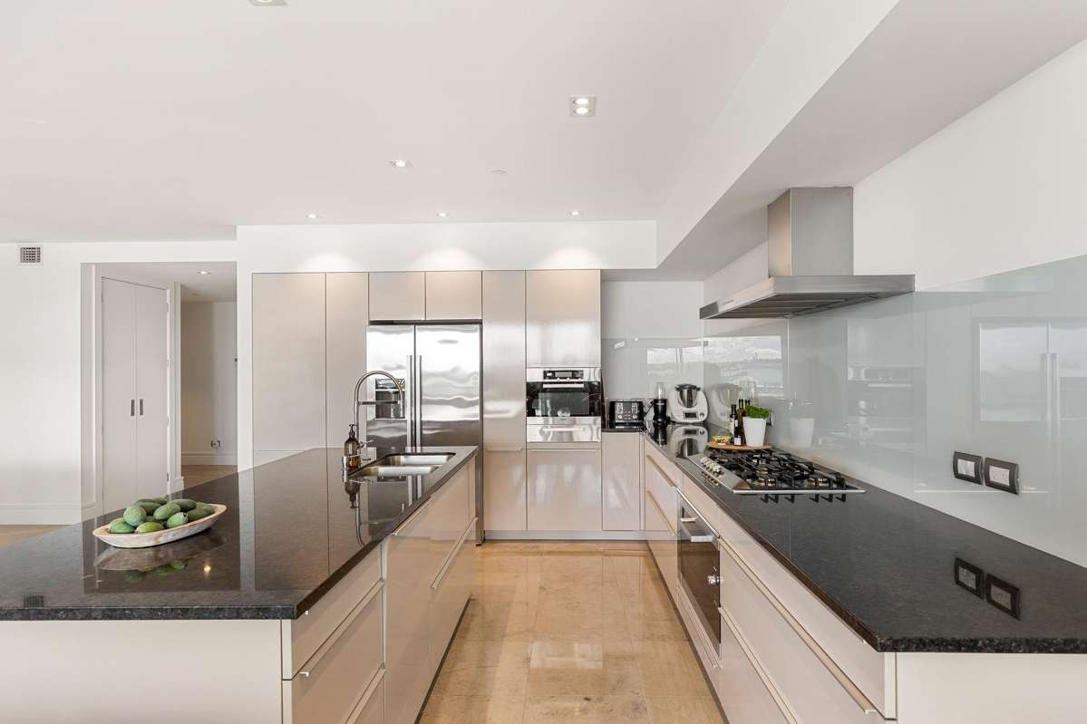 2B/154 St Stephens Avenue_3
