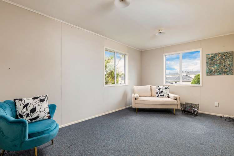 12 Kelkirk Street Kelston_14