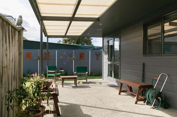 300A Park Road South Akina_17