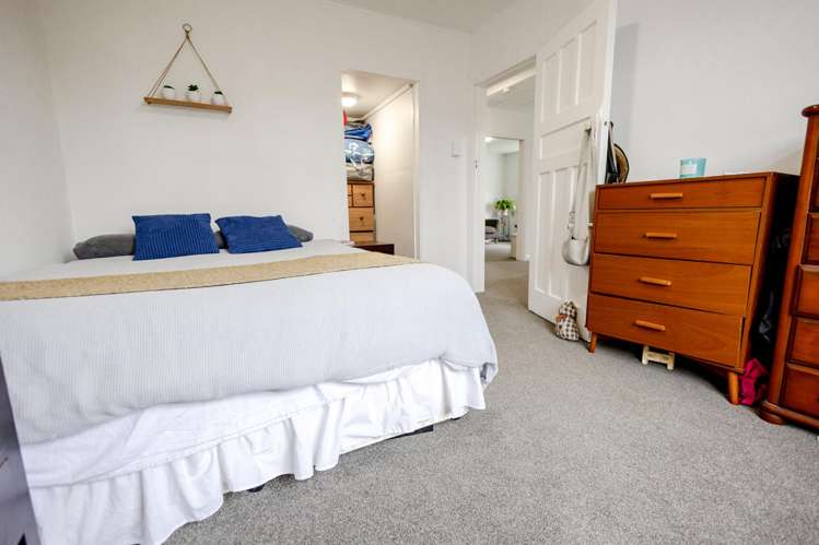 2 Sutherland Street Dunollie_13