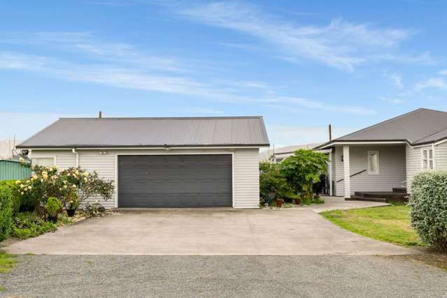 Escape, embellish and enjoy!