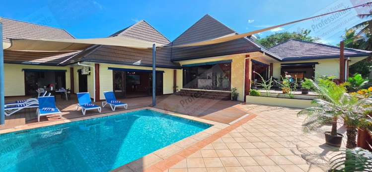 Address withheld Wailoaloa Beach_30