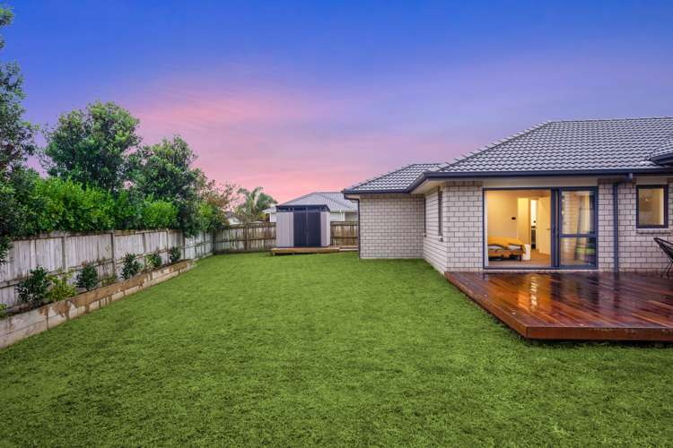 9 Grove Way Riverhead_9