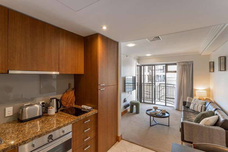 1213/1 Courthouse Lane Auckland Central_7