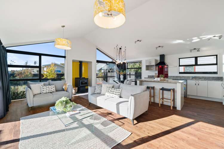 651 Ferry Road Woolston_11