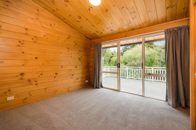 7 Scarlock Avenue Browns Bay_6