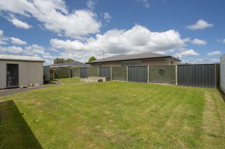 15 Pemberton Crescent Greerton_14