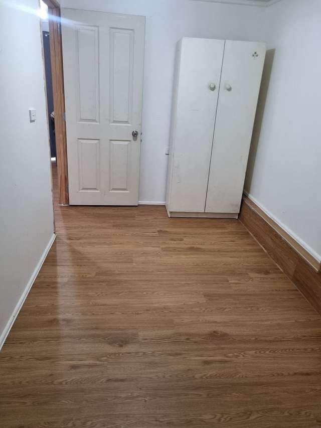 1/142 Archers Road Glenfield_3