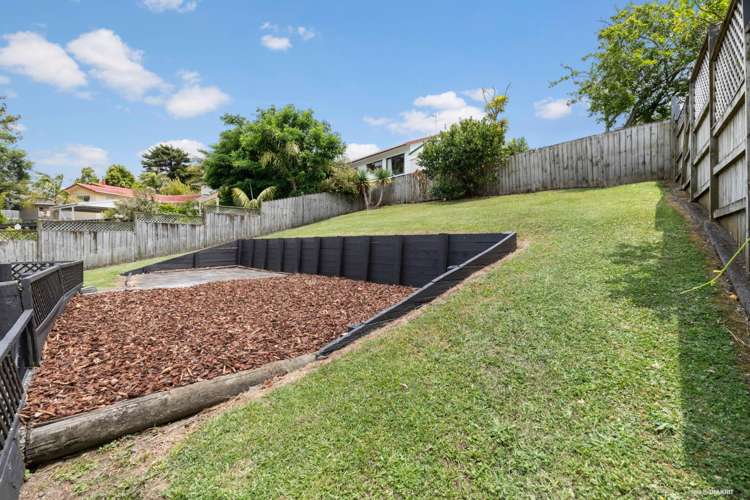 48 Eyre Street Henderson_18