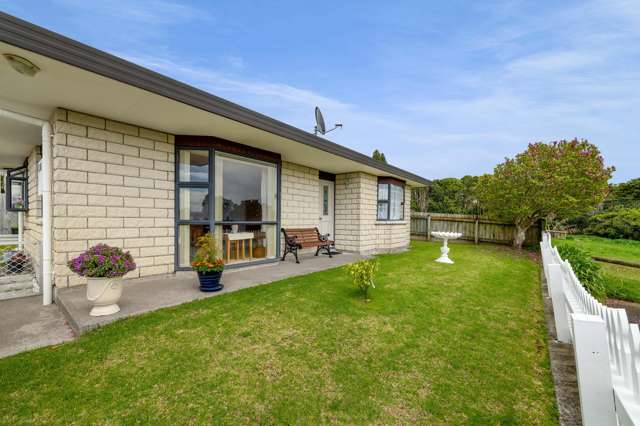 2/11 Te Ngaere Place Merrilands_2