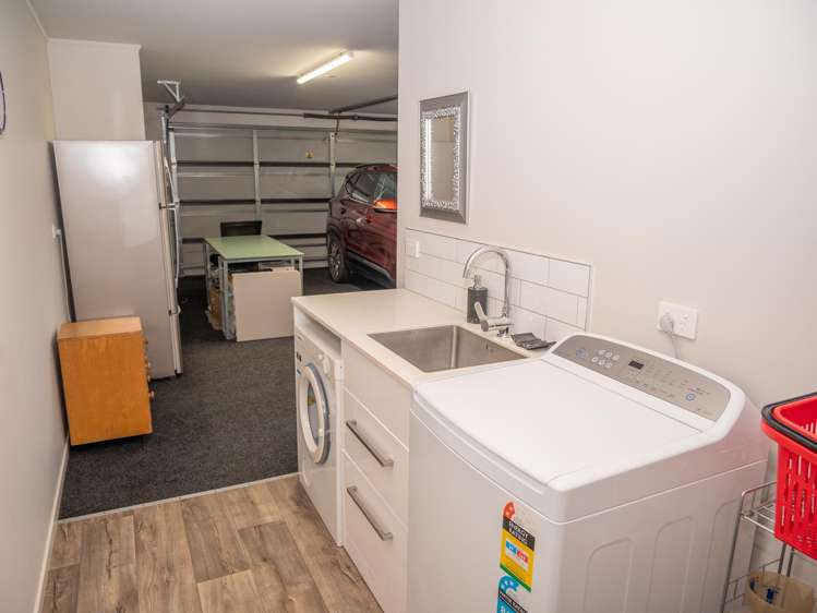 37 Dudley Crescent Cable Bay_27
