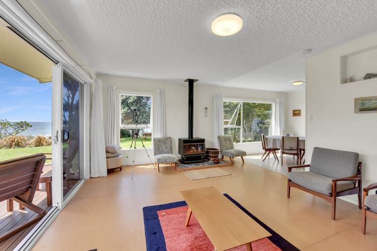 70 Bishop Road Parapara_5