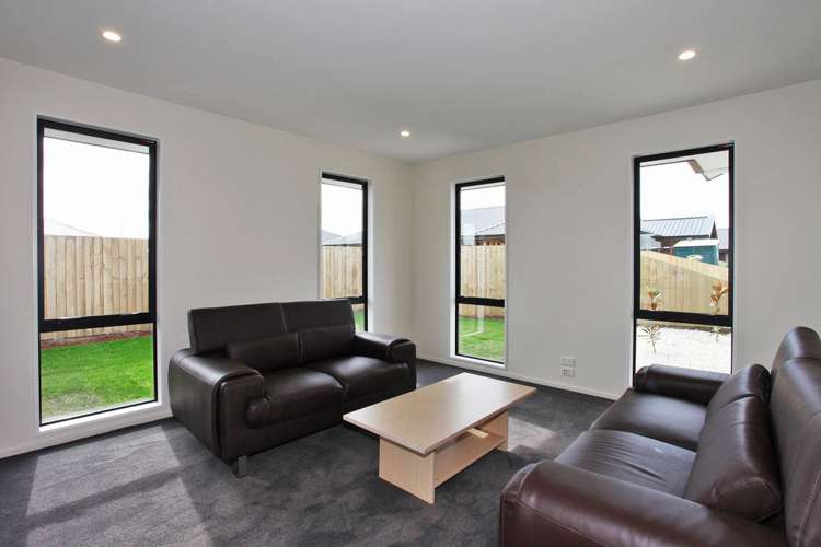 11 Edwin Ebbett Place Wigram_4