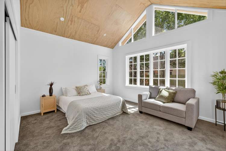 1/178 Gayhurst Road Dallington_6