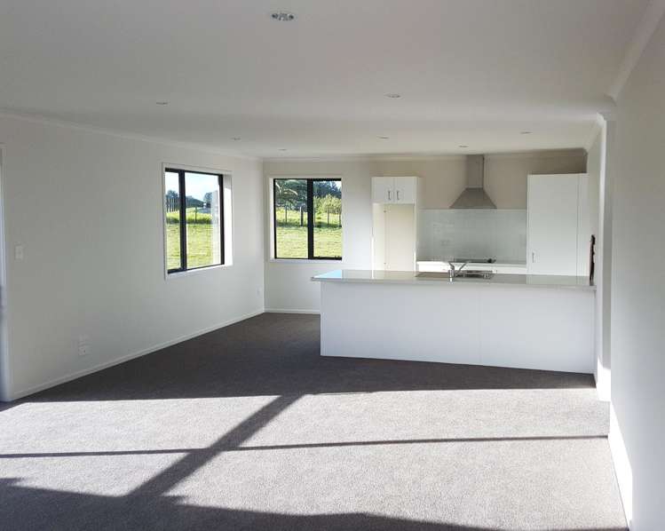 39 Ocean View Rise Ruakaka_5