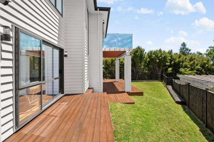 56C Shelter Drive Greenhithe_10
