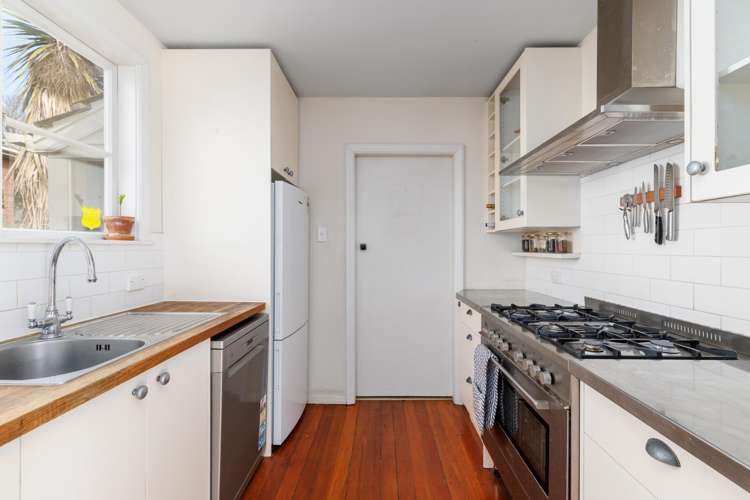 14 Wilding Street Saint Martins_6