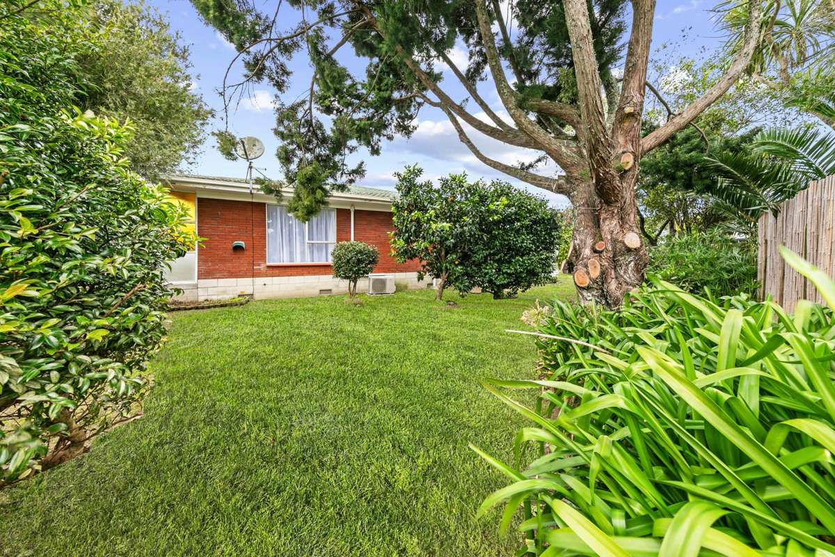 2/36 Blacklock Avenue_3