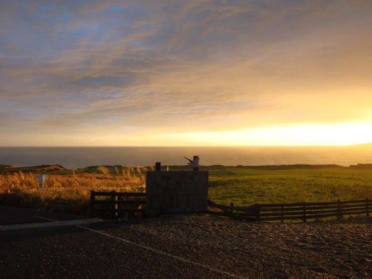 61 The Cliffs Tuatapere_17