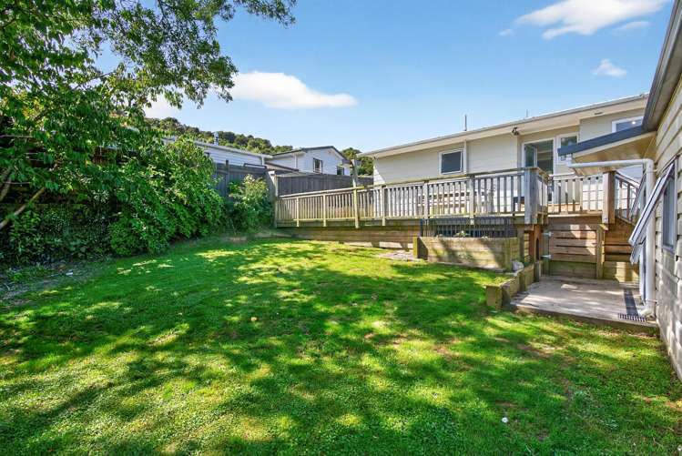 2 Takanini Grove Stokes Valley_20