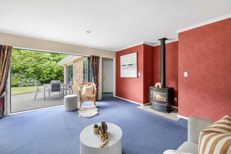 42 Paul Street Pukehangi_14