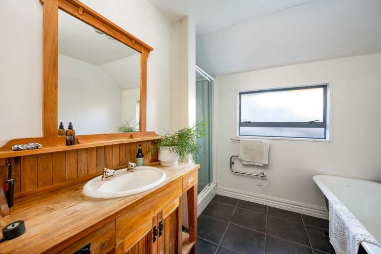 47 Lagoon Avenue Albert Town_10