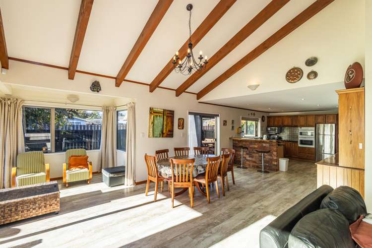 77 Goldfinch Street Ohakune_6