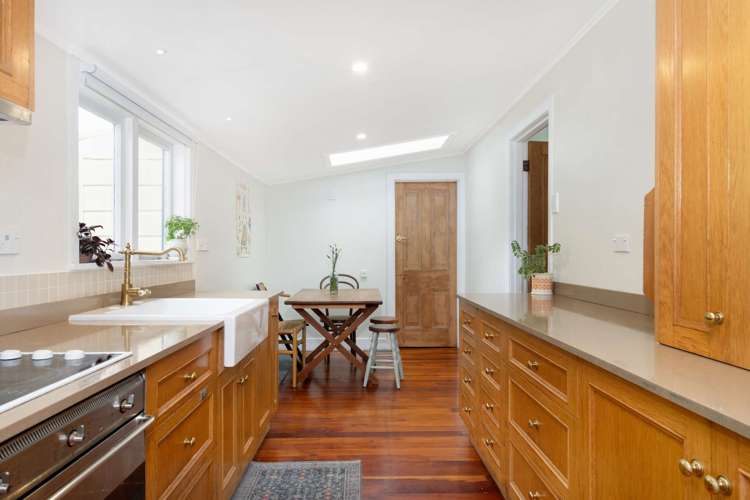 1/114 Luxmoore Road_0