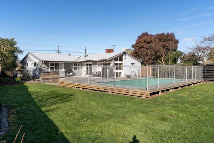 15 High Street Leeston_22