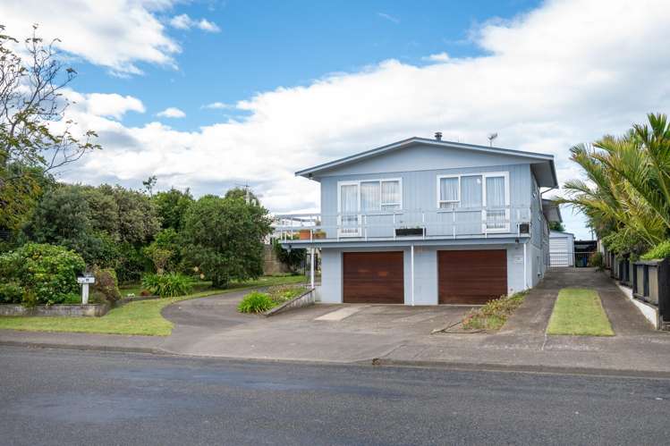 11 Beach Road_0