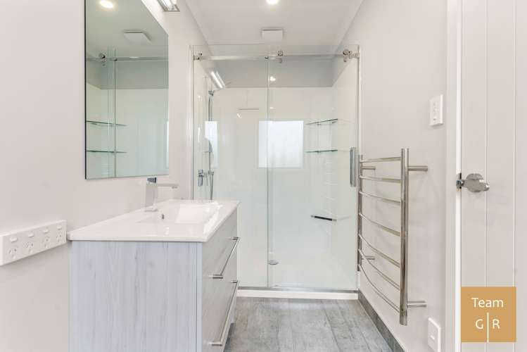 15a George Street Papakura_11