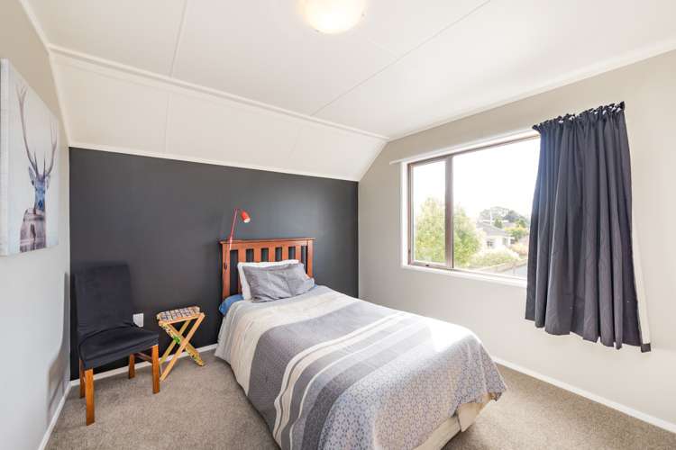24 Cedar Crescent Feilding_11