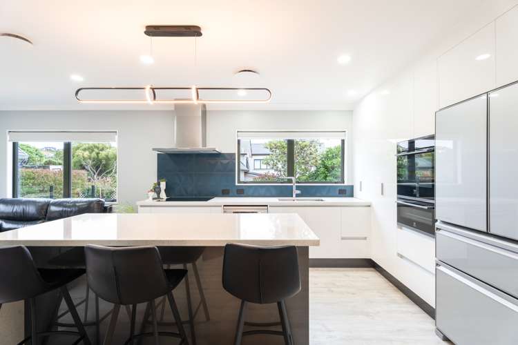 13 Claverton Grove Churton Park_8