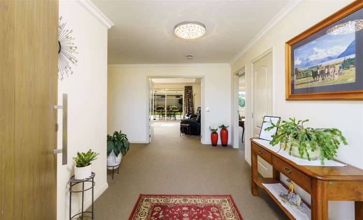 10 Larch Crescent Alexandra_7