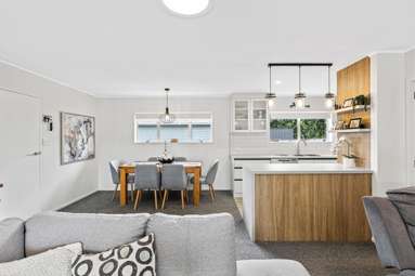 2/3 Foster Crescent_4